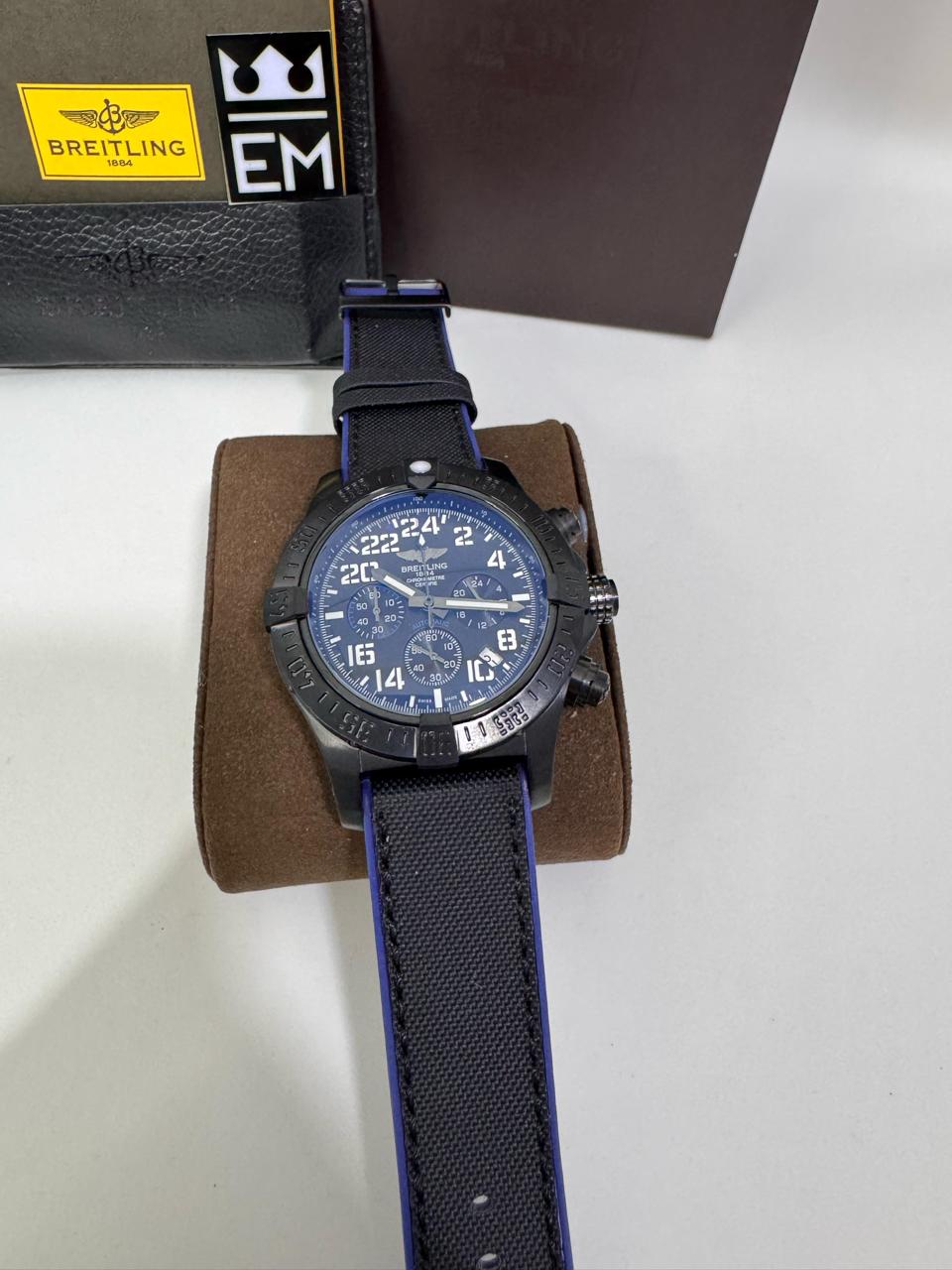 Breitling Avenger