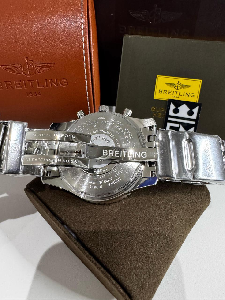 Breitling Navitimer