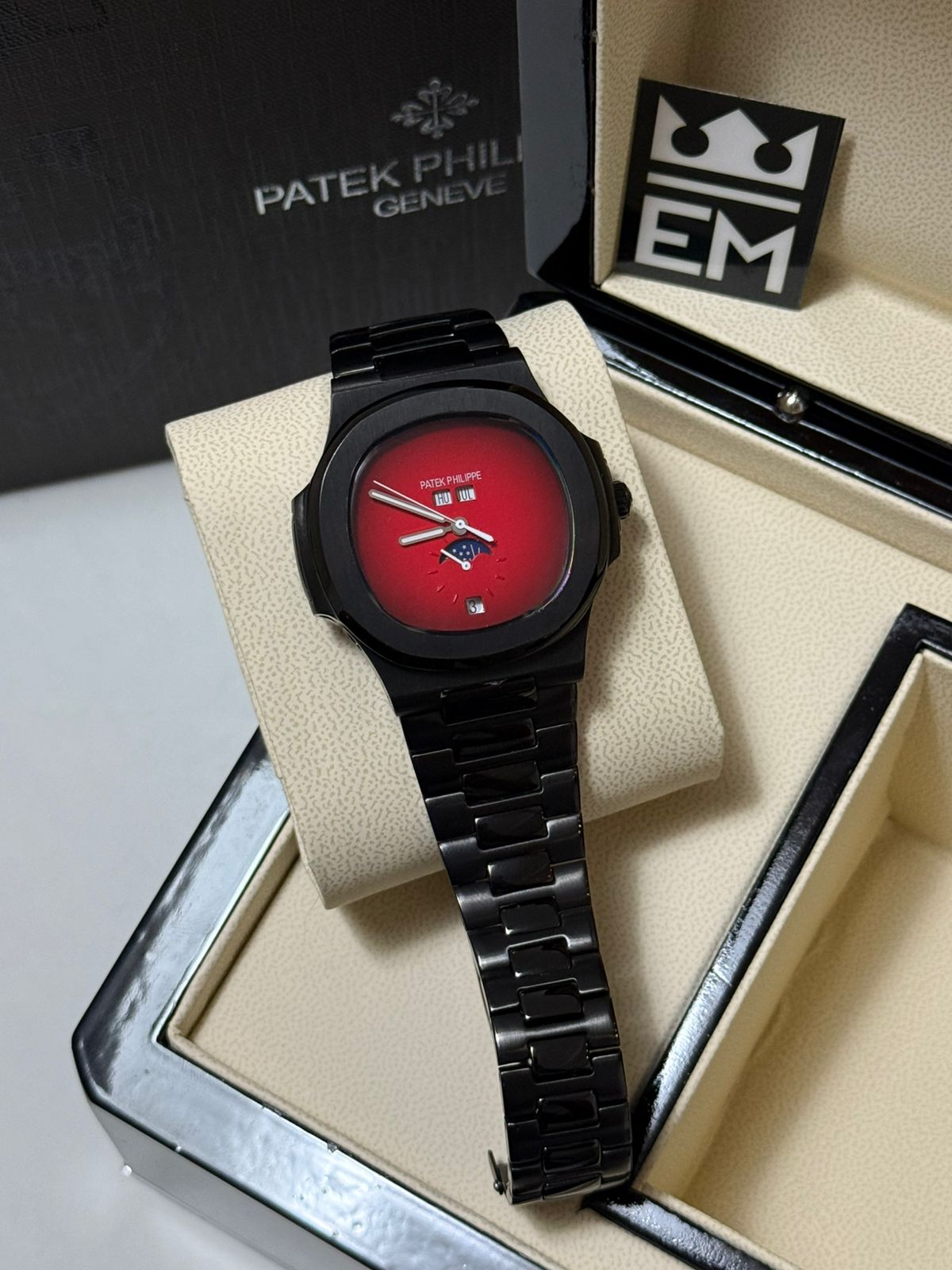 Patek Philippe Black / Red