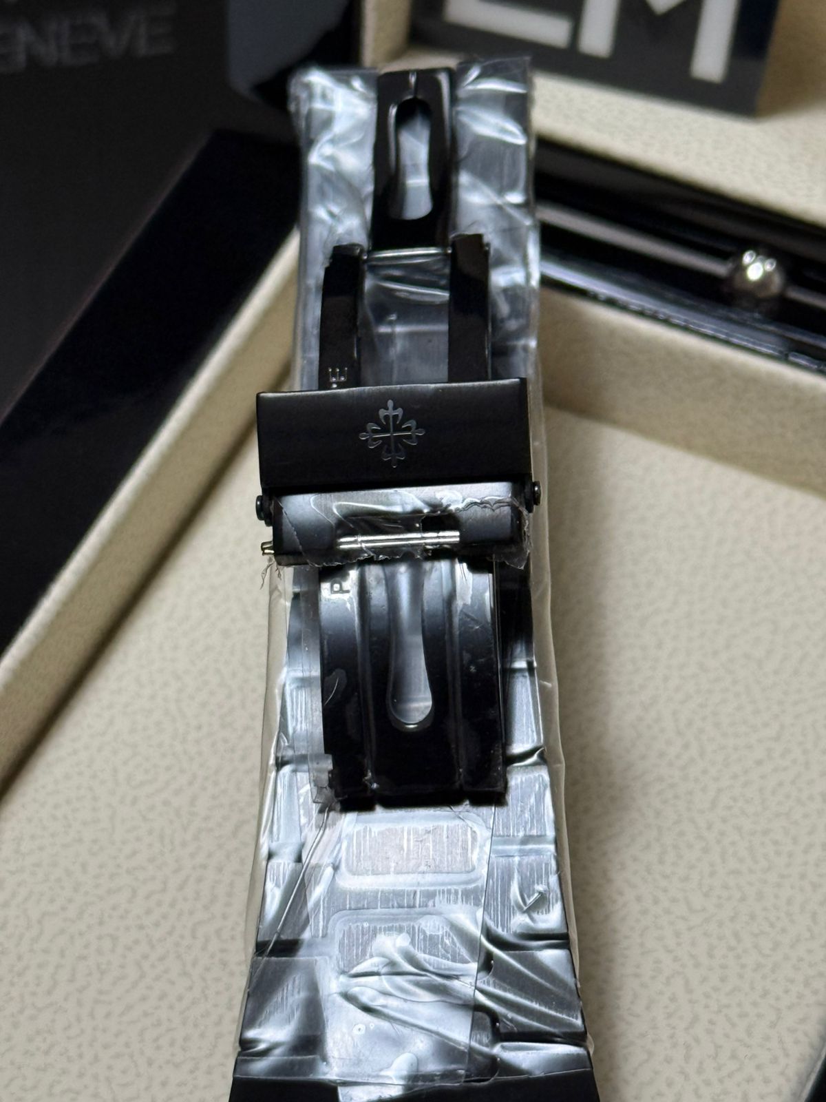 Patek Philippe Black / Red