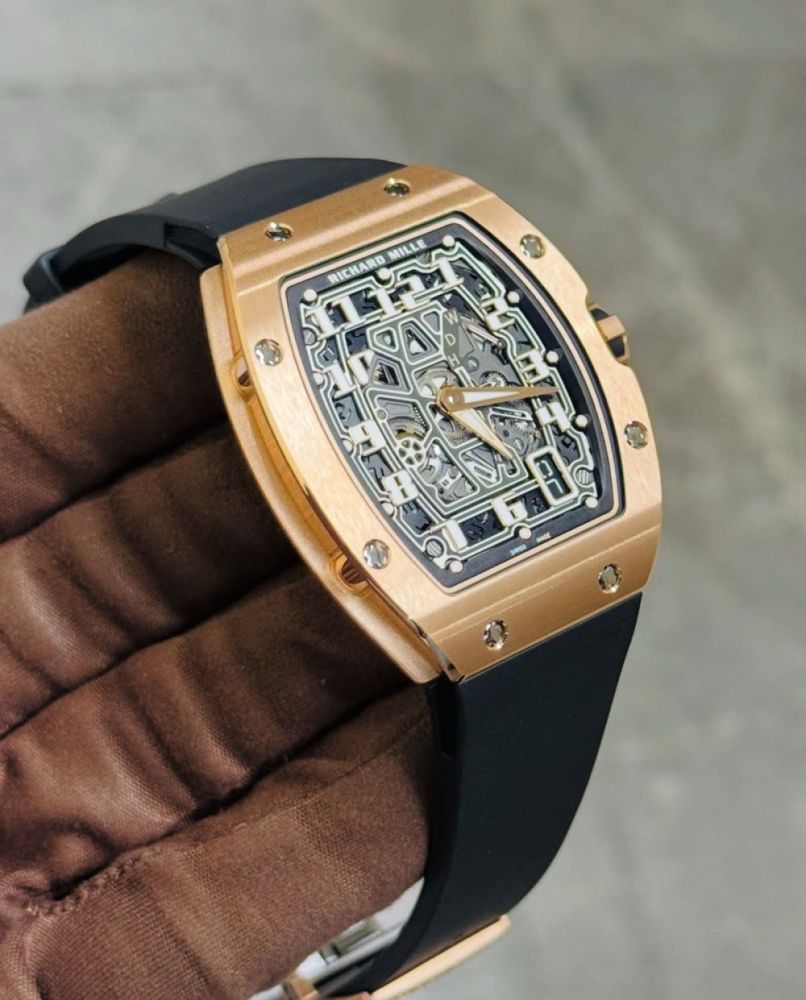 Richard Mille 67-01 RG Extra Flat