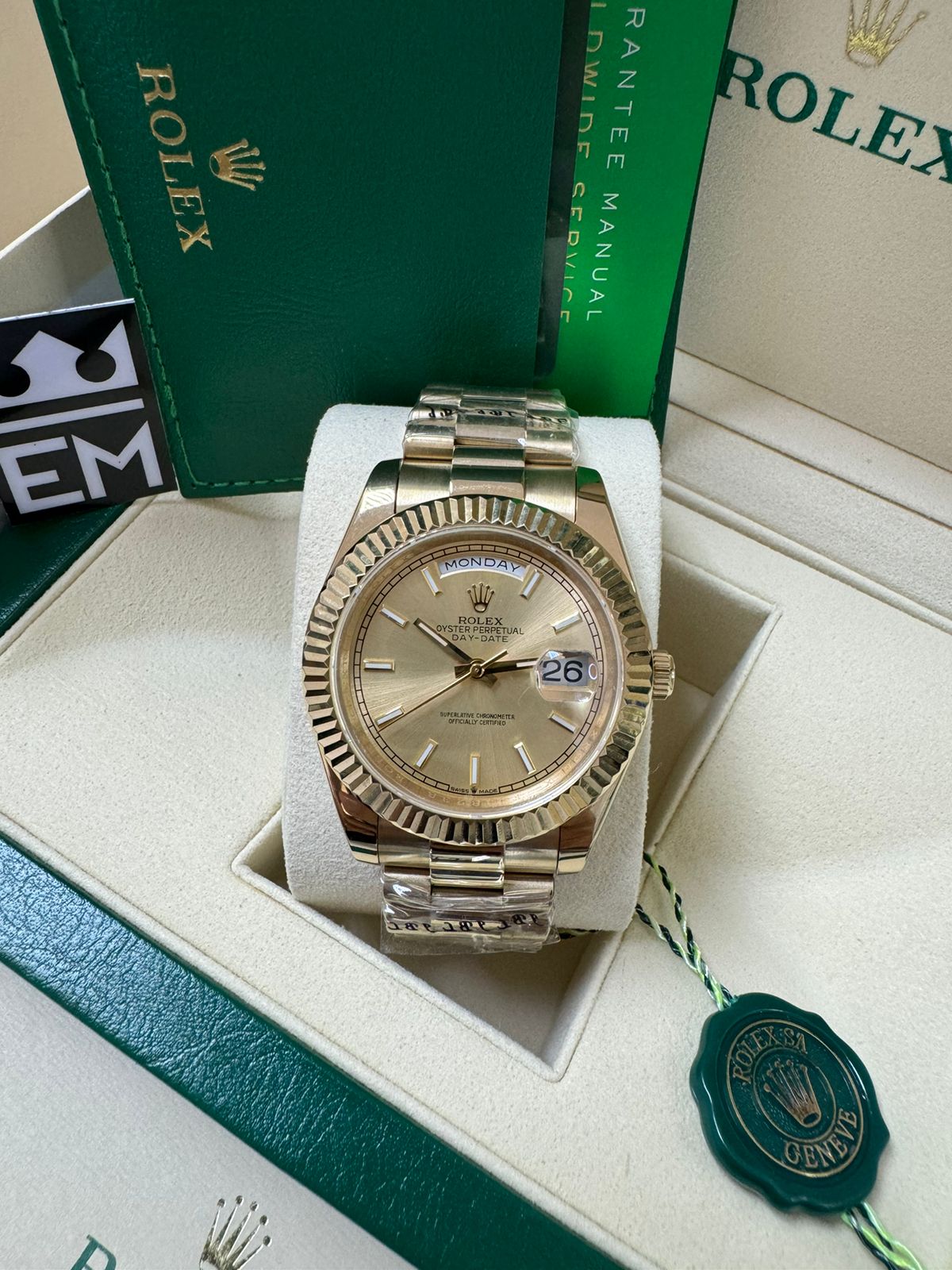 Rolex Day-Date / Gold