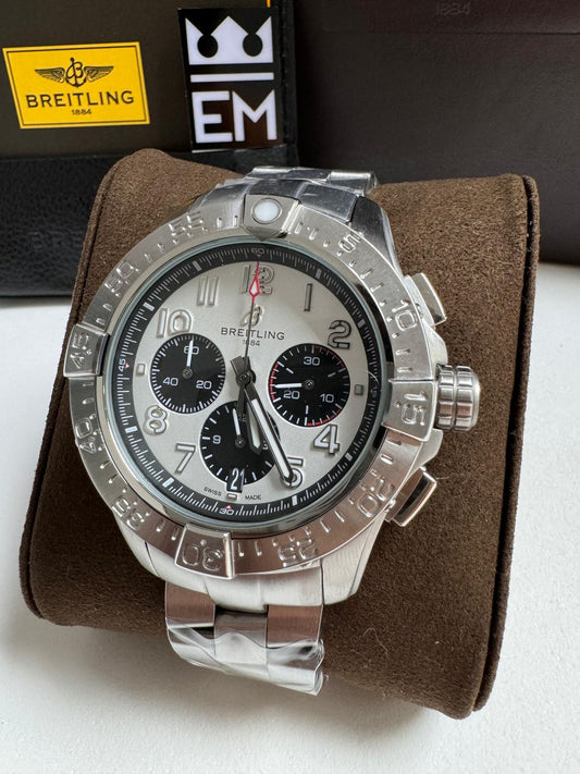 Breitling Avenger