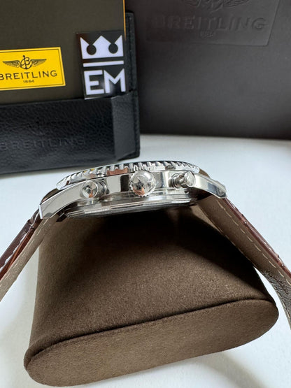 Breitling Navitimer