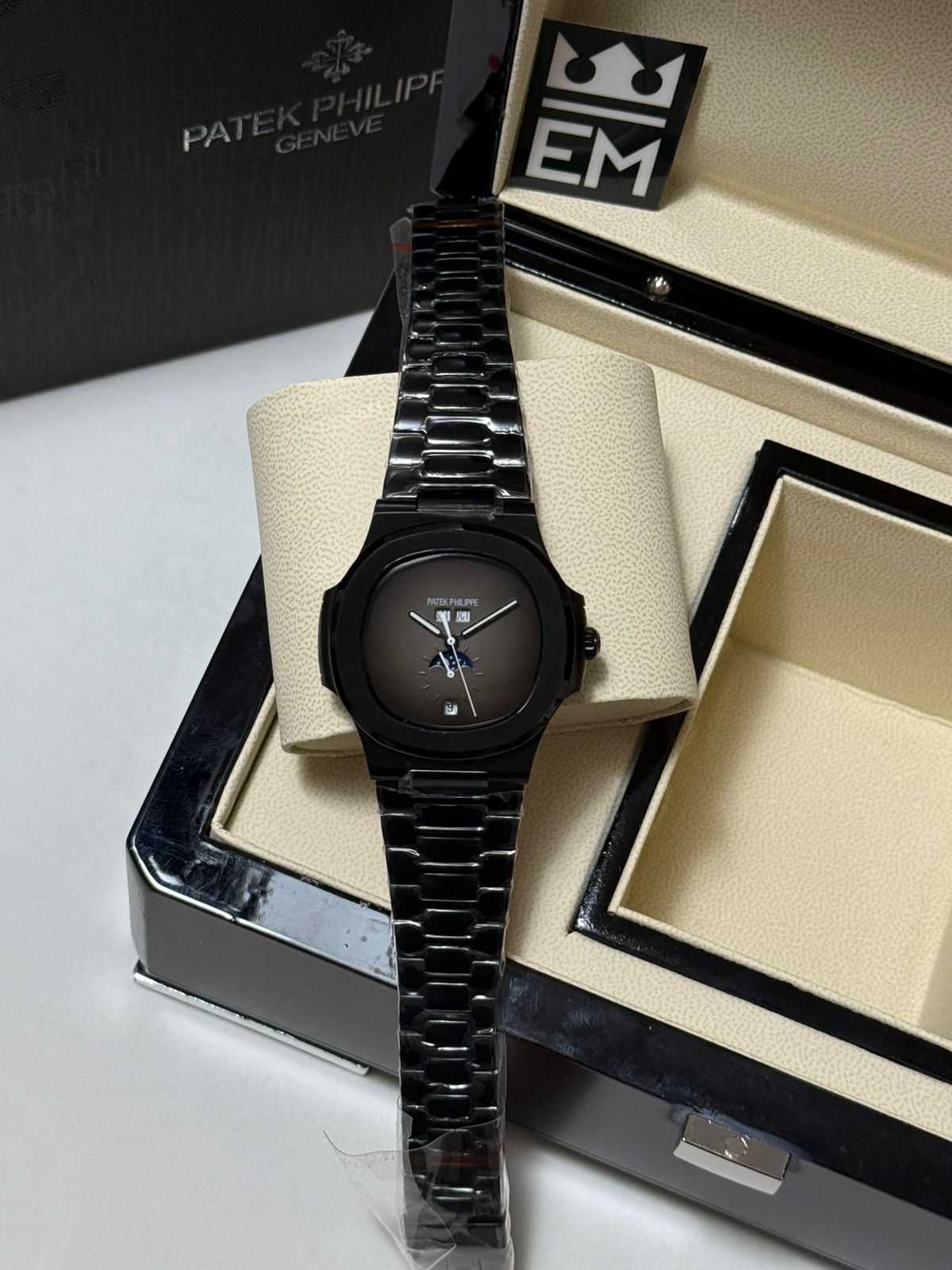 Patek Philippe Black