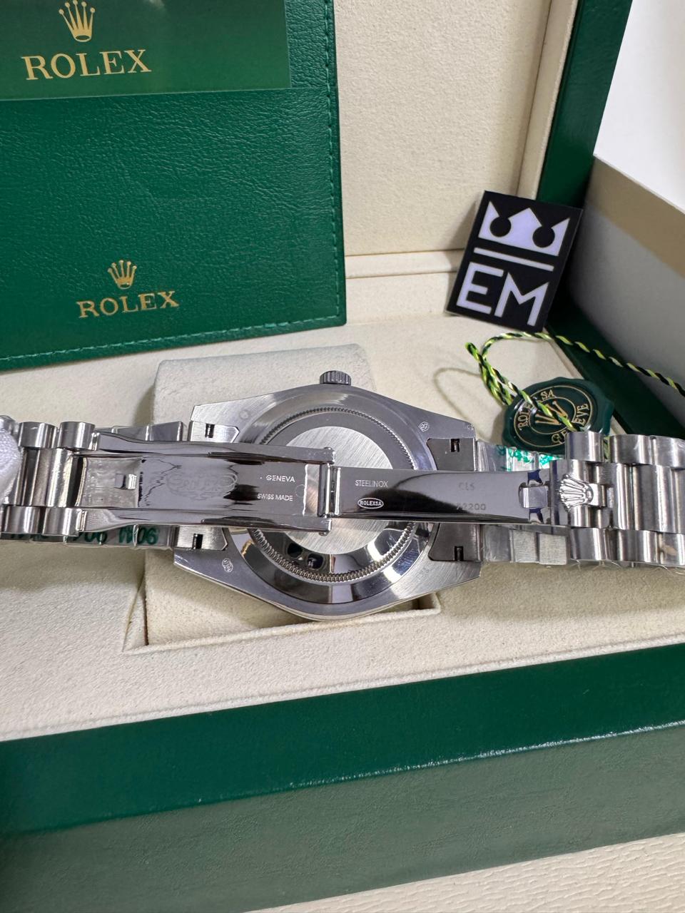 Rolex Day-Date / Platinum Arabic Dial