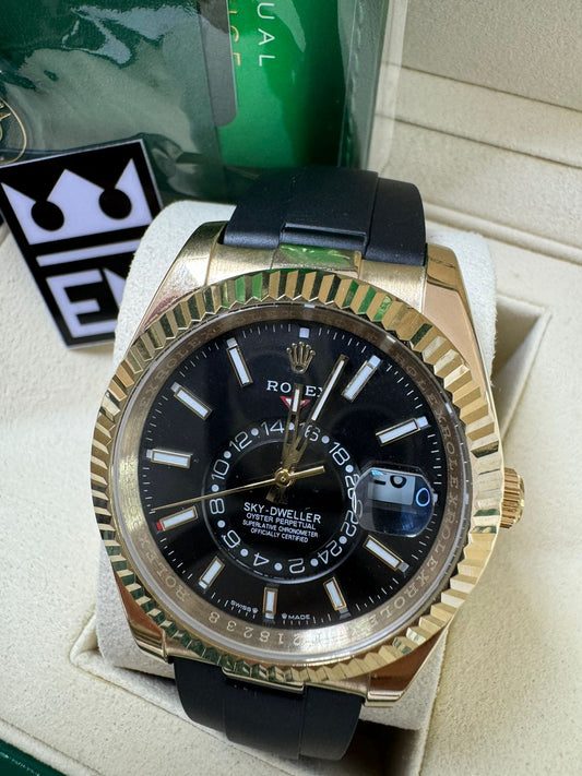 Rolex Sky-Dweller Gold / Black