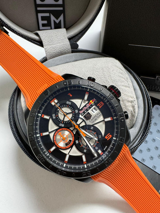 Tag Heuer Carrera Red Bull